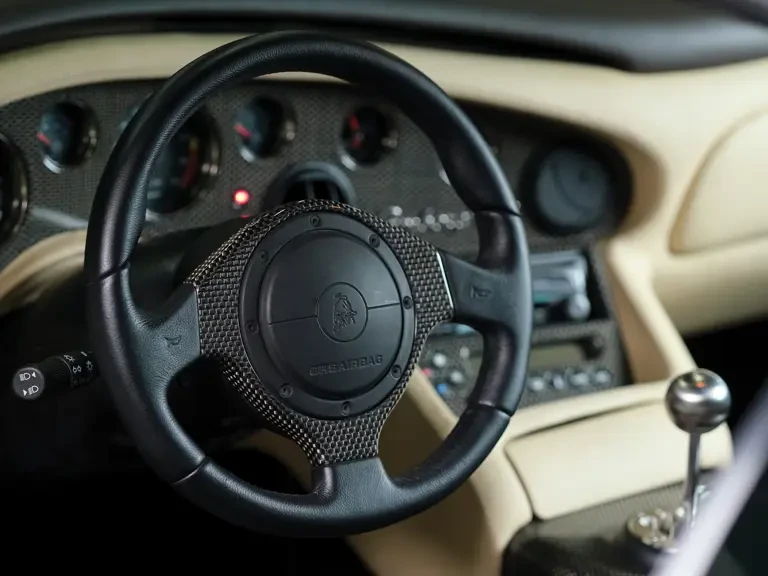 2001 Lamborghini Diablo VT - Image 18 of 27