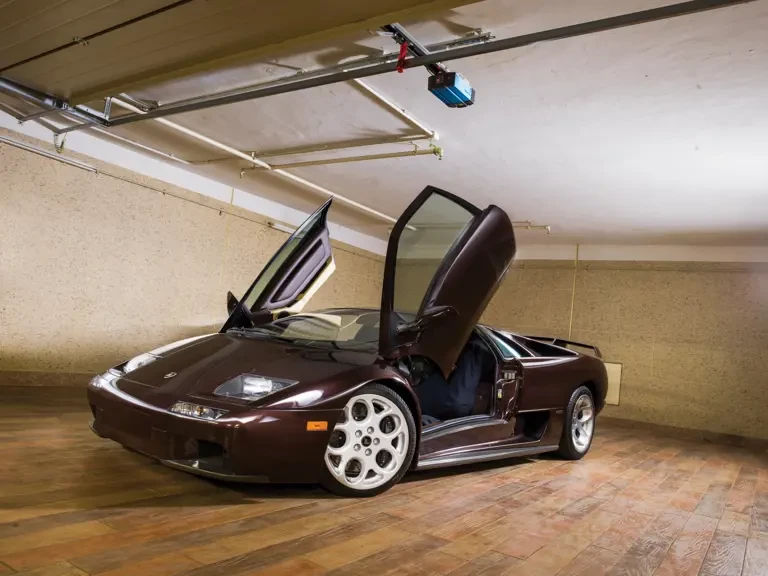 2001 Lamborghini Diablo VT - Image 2 of 22