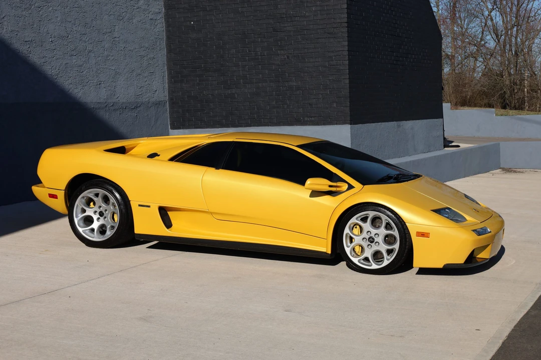 2001 Lamborghini Diablo VT - Image 6 of 31
