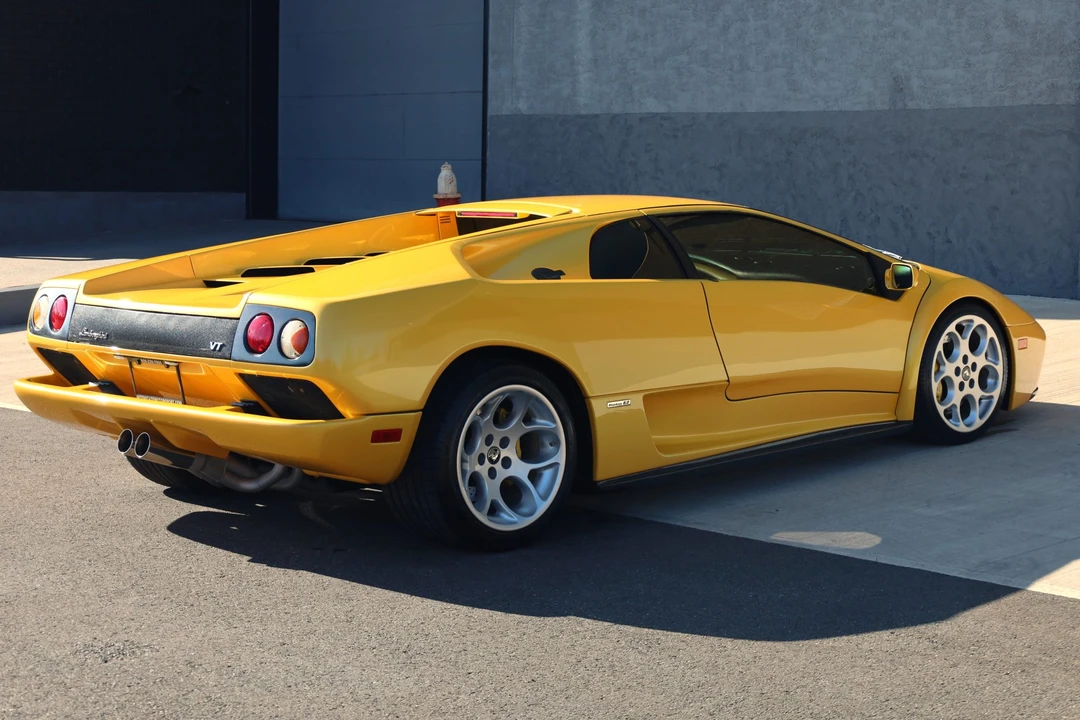 2001 Lamborghini Diablo VT - Image 8 of 31