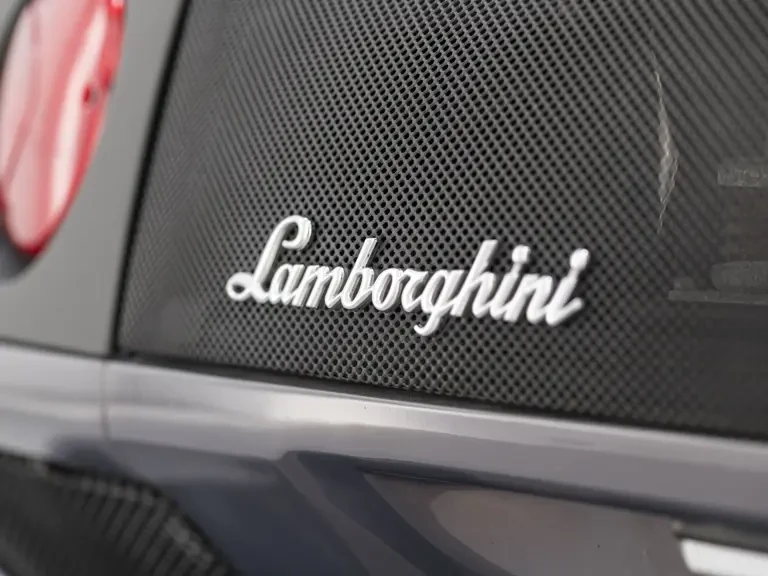 2001 Lamborghini Diablo VT - Image 7 of 31