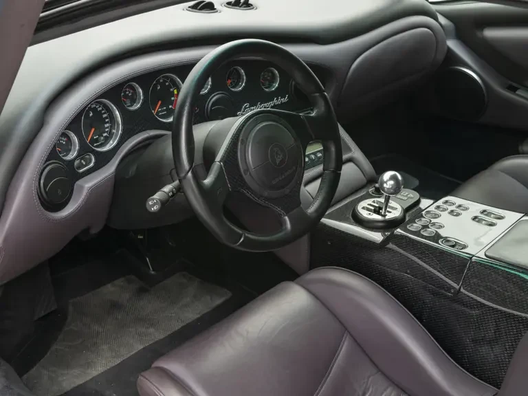 2001 Lamborghini Diablo VT - Image 5 of 31