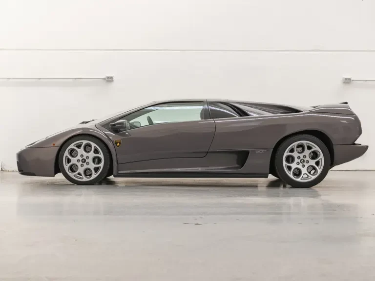 2001 Lamborghini Diablo VT - Image 6 of 31