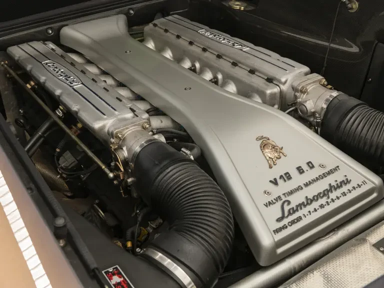 2001 Lamborghini Diablo VT - Image 4 of 31