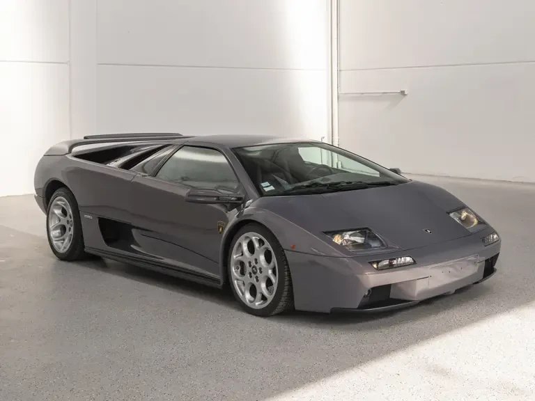 2001 Lamborghini Diablo VT - Image 2 of 31