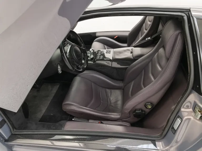 2001 Lamborghini Diablo VT - Image 13 of 31