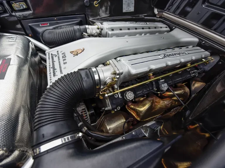 2001 Lamborghini Diablo VT - Image 26 of 31