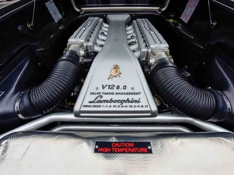 2001 Lamborghini Diablo VT - Image 25 of 31