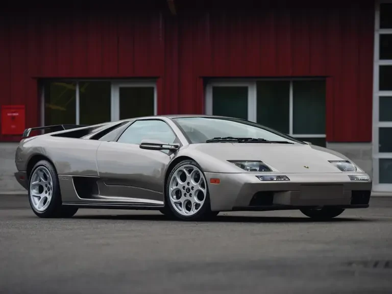 2001 Lamborghini Diablo VT - Image 2 of 31