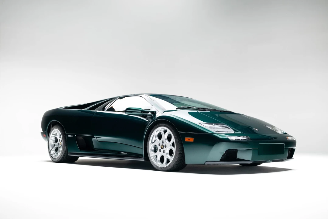 2001 Lamborghini Diablo VT - Image 7 of 31