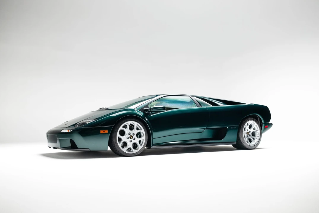2001 Lamborghini Diablo VT - Image 18 of 31