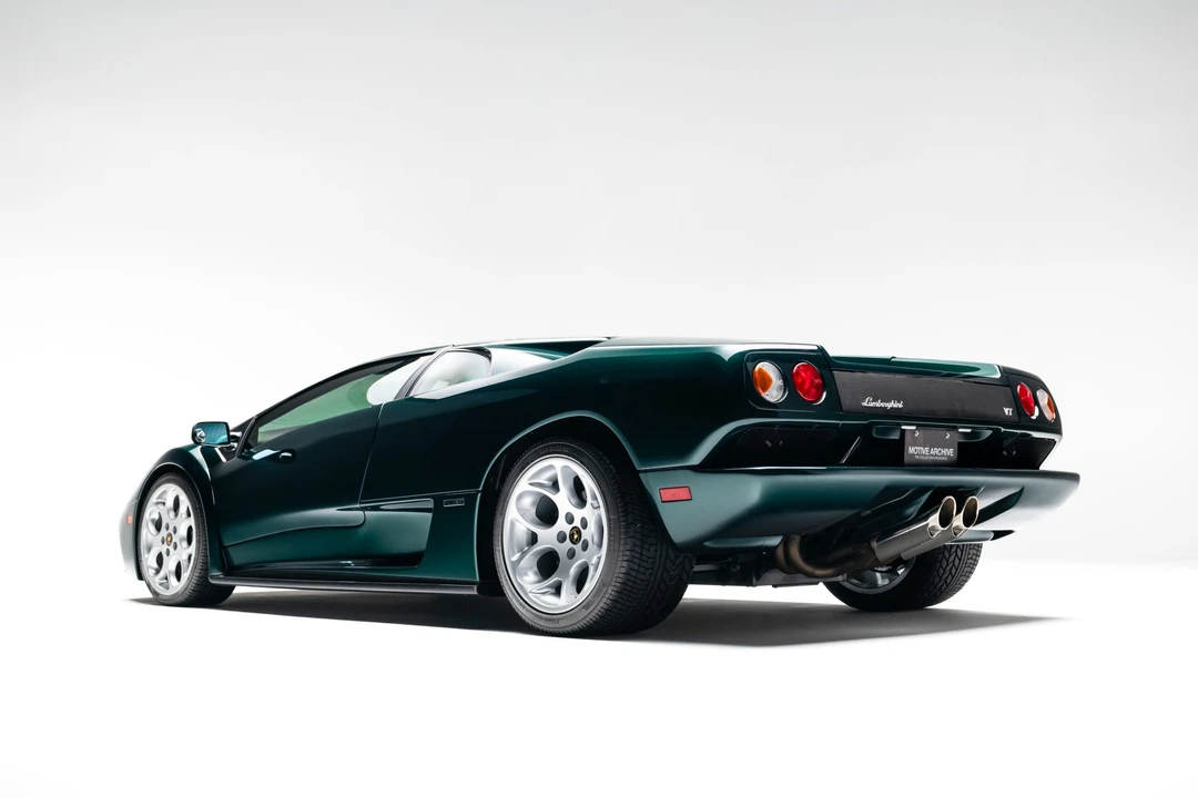 2001 Lamborghini Diablo VT - Image 15 of 31