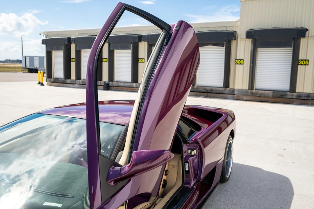 2001 Lamborghini Diablo VT - Image 29 of 31