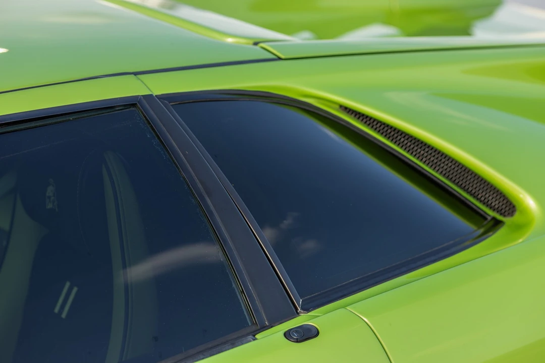 2001 Lamborghini Diablo VT - Image 15 of 31