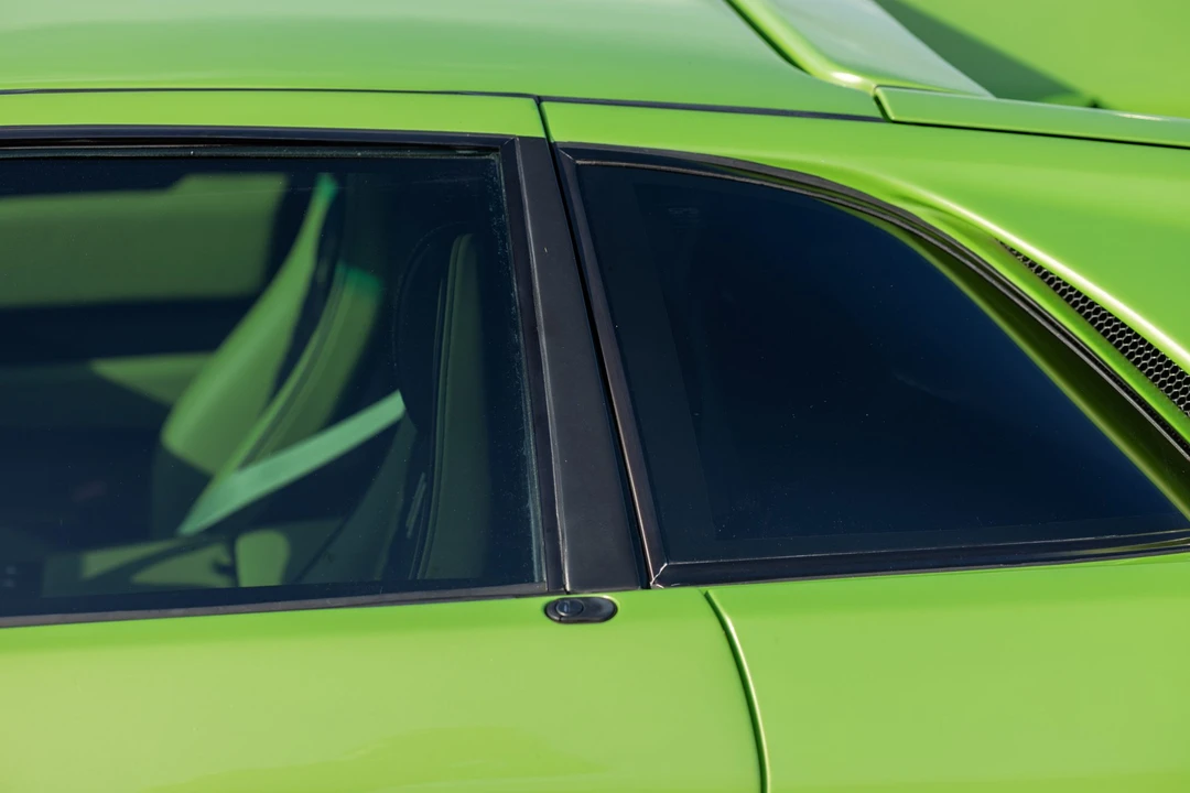 2001 Lamborghini Diablo VT - Image 14 of 31