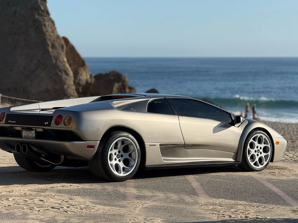 2001 Lamborghini Diablo VT - Image 14 of 31