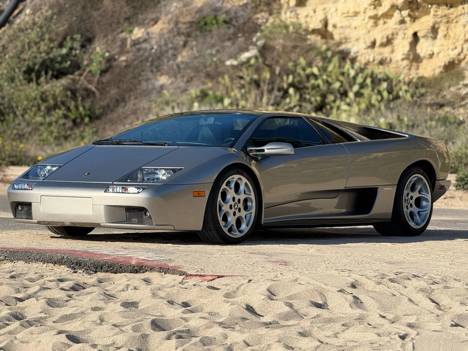 2001 Lamborghini Diablo VT - Image 4 of 31