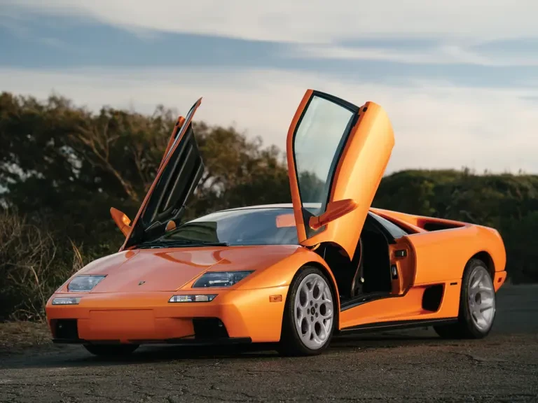 2001 Lamborghini Diablo VT - Image 17 of 24
