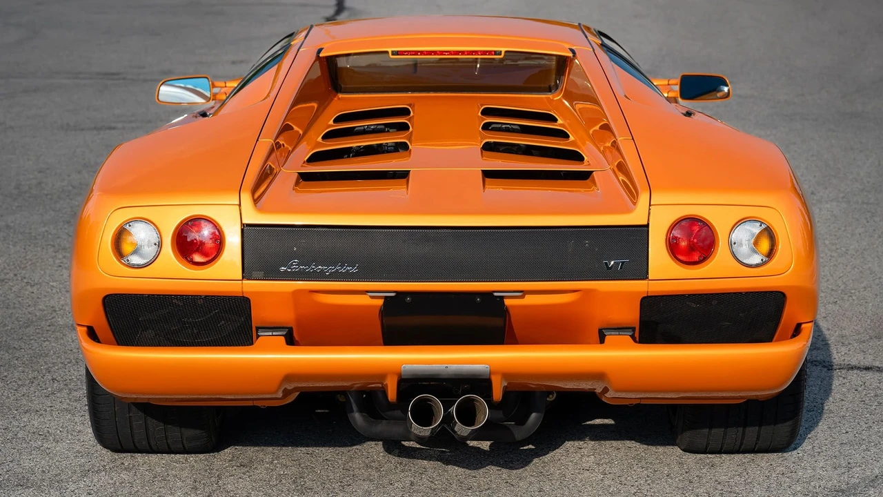2001 Lamborghini Diablo VT - Image 6 of 18