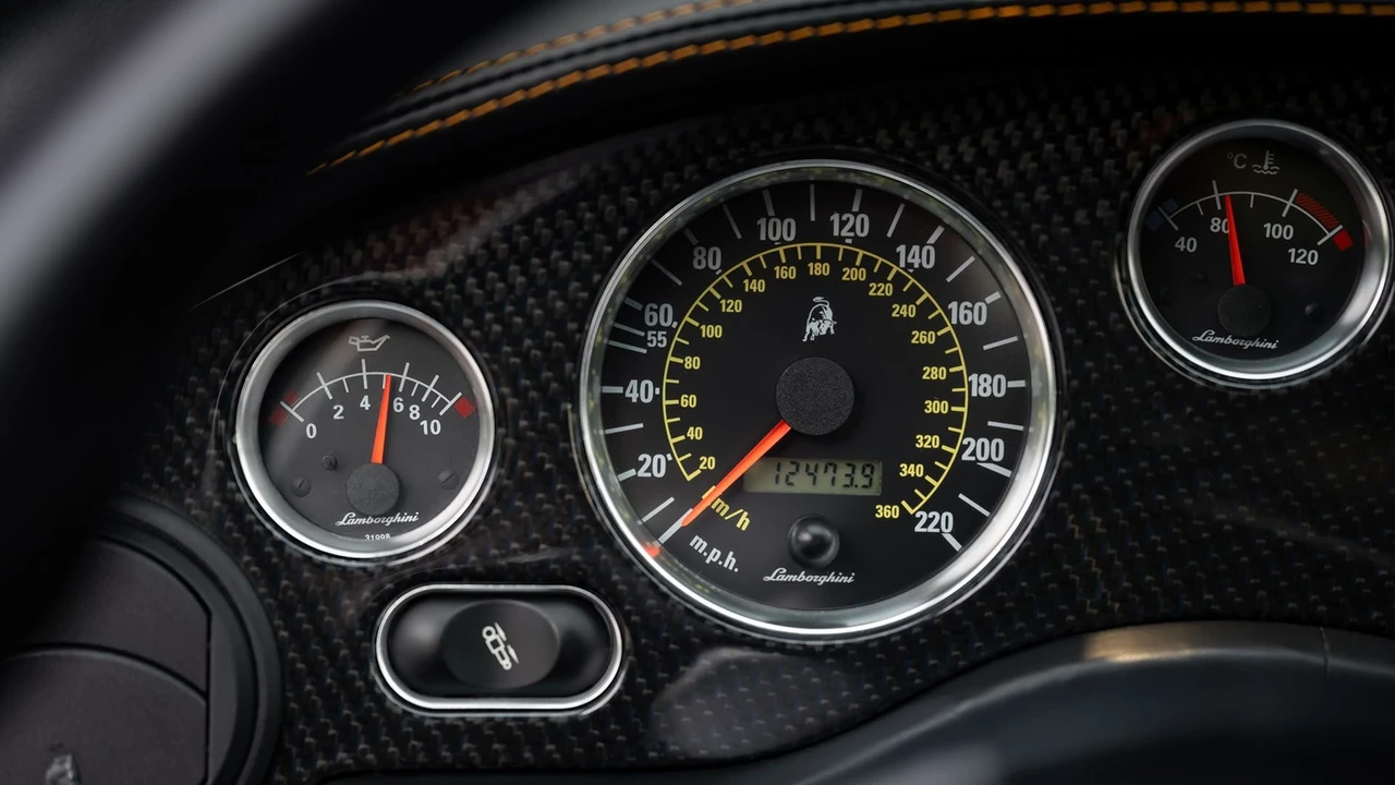 2001 Lamborghini Diablo VT - Image 17 of 18