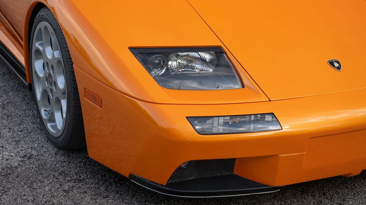2001 Lamborghini Diablo VT - Image 12 of 18