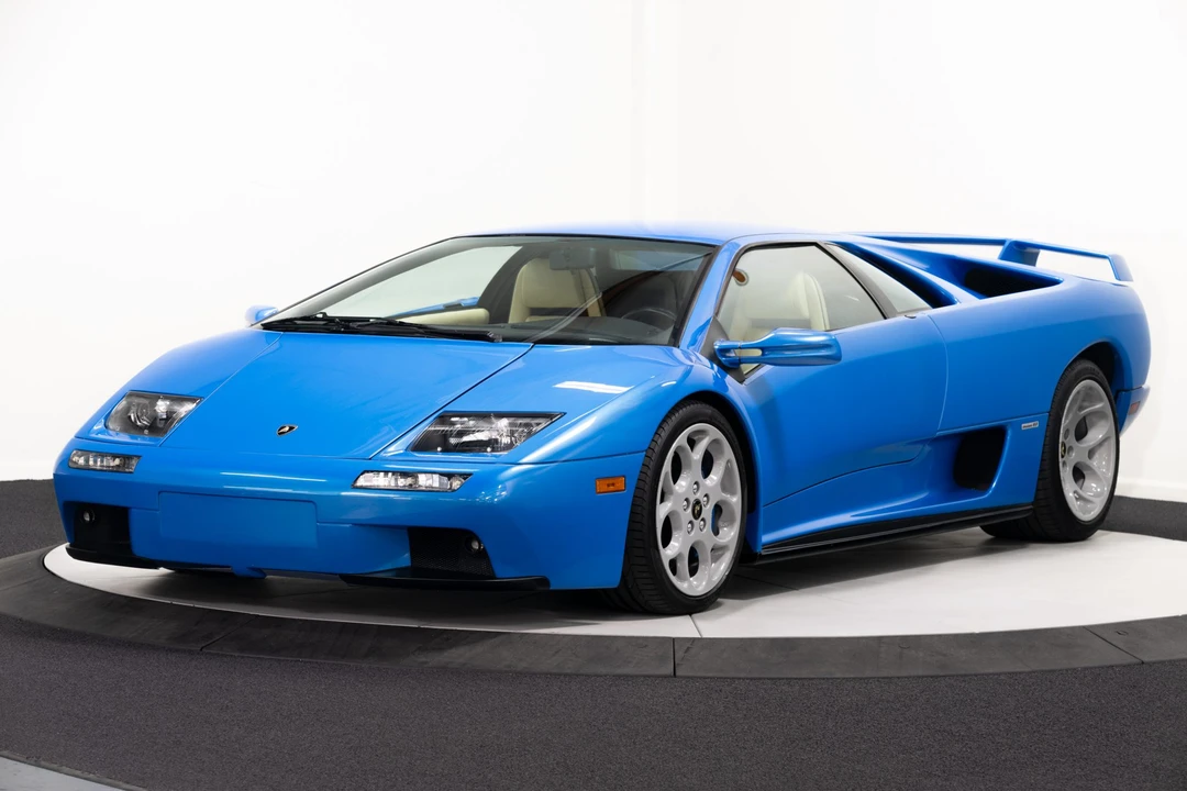 2001 Lamborghini Diablo VT - Image 11 of 31