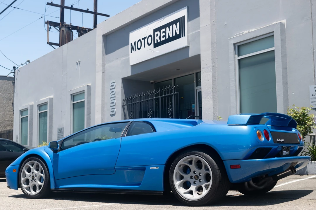 2001 Lamborghini Diablo VT - Image 4 of 31