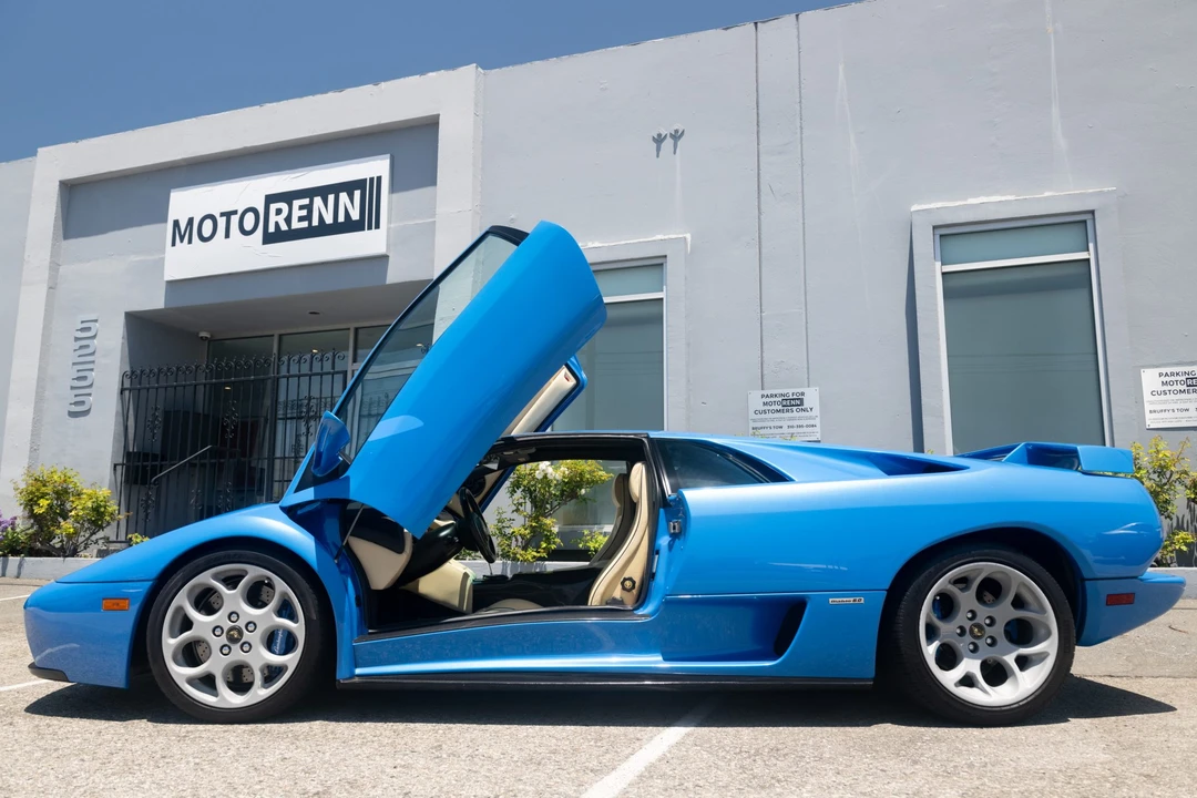 2001 Lamborghini Diablo VT - Image 9 of 31