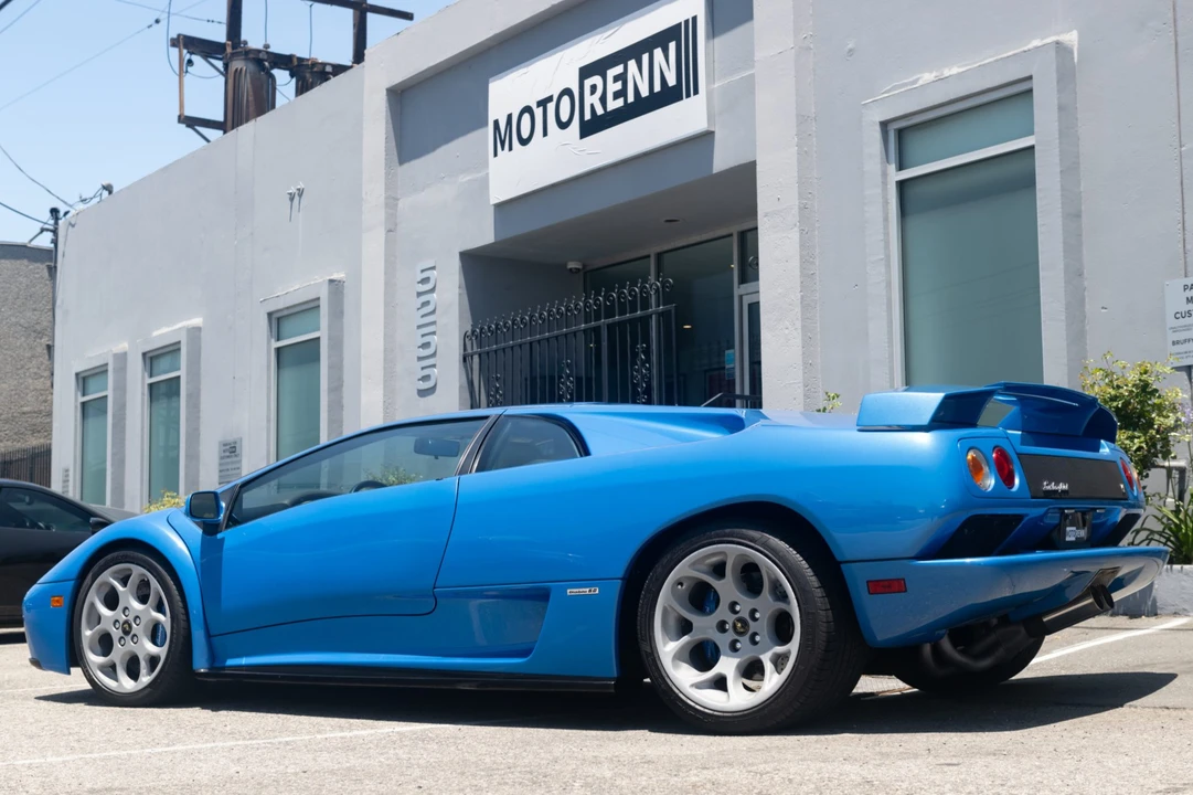 2001 Lamborghini Diablo VT - Image 5 of 31