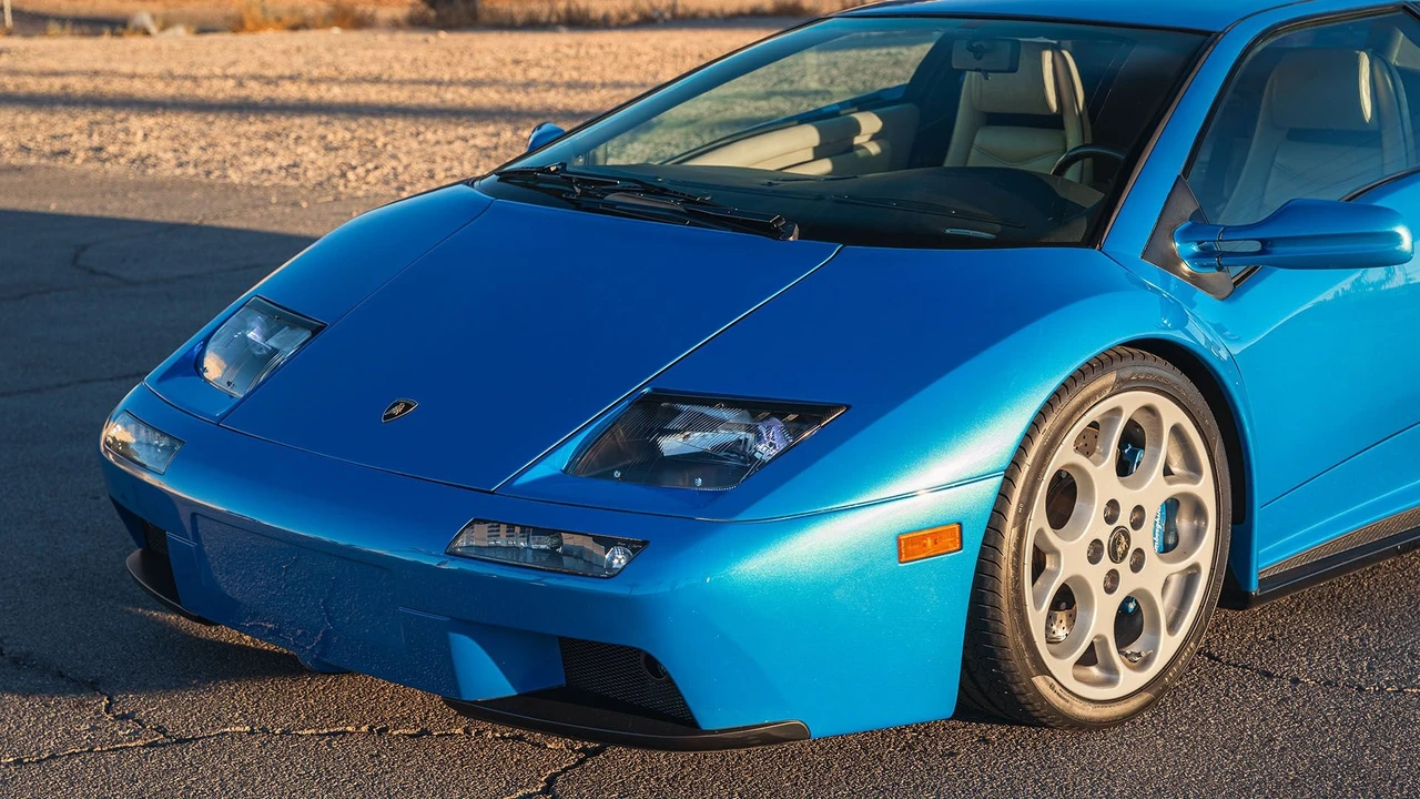 2001 Lamborghini Diablo VT - Image 19 of 31