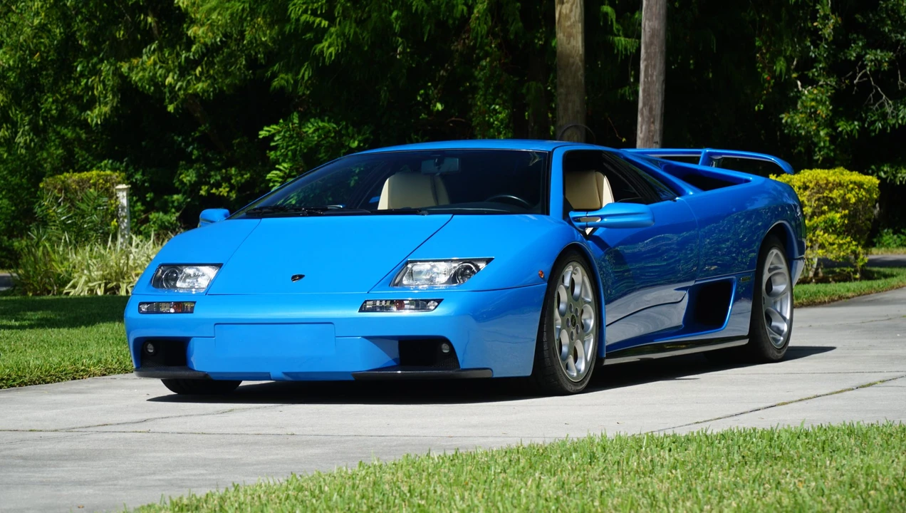 2001 Lamborghini Diablo VT - Image 11 of 31