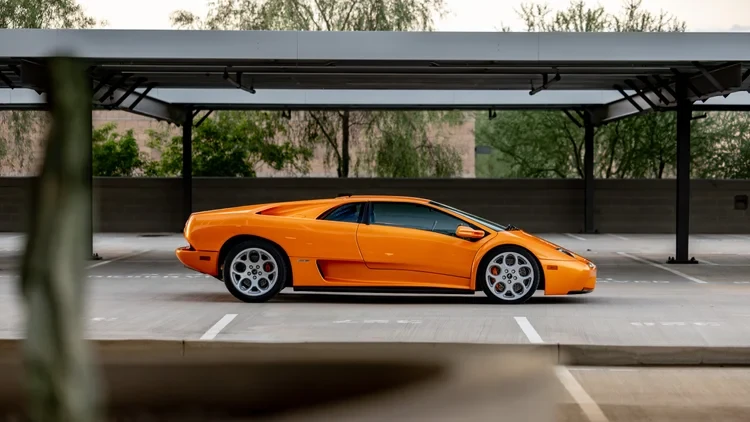 2001 Lamborghini Diablo VT - Image 11 of 31