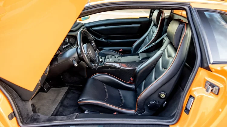 2001 Lamborghini Diablo VT - Image 12 of 31