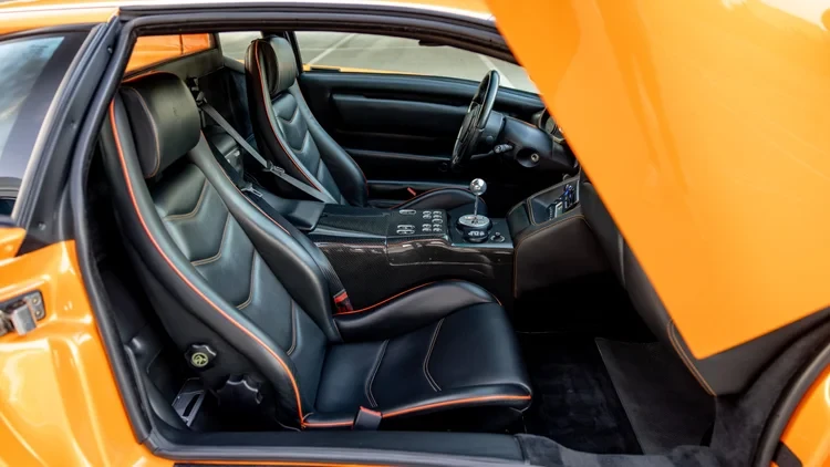 2001 Lamborghini Diablo VT - Image 15 of 31