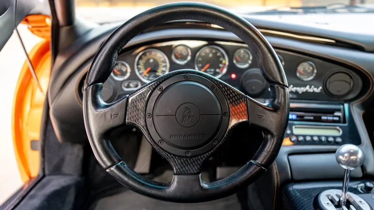 2001 Lamborghini Diablo VT - Image 17 of 31