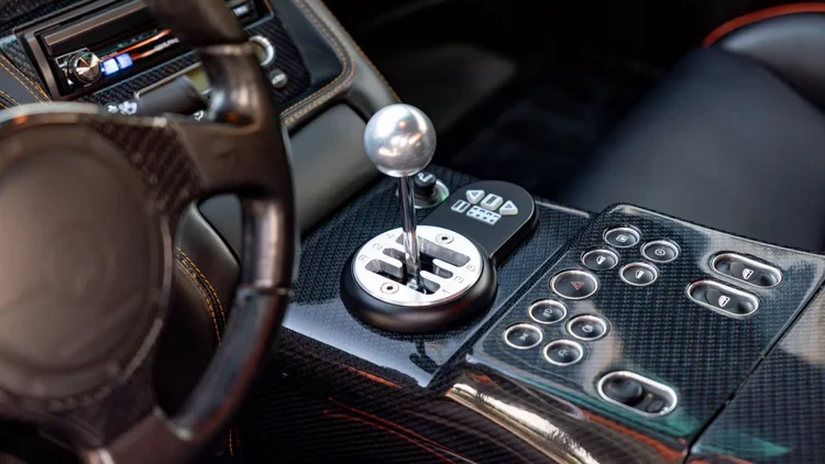 2001 Lamborghini Diablo VT - Image 18 of 31