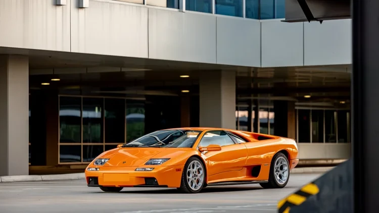 2001 Lamborghini Diablo VT - Image 6 of 31