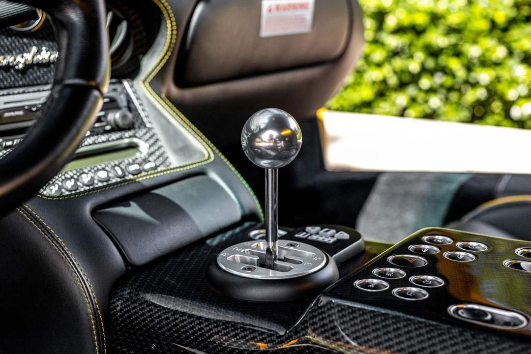 2001 Lamborghini Diablo VT - Image 19 of 31
