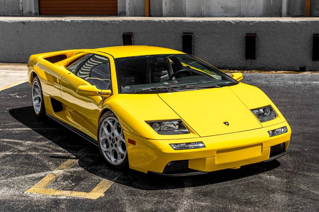 2001 Lamborghini Diablo VT - Image 22 of 31