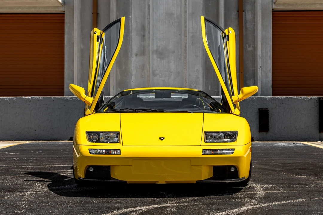 2001 Lamborghini Diablo VT - Image 28 of 31