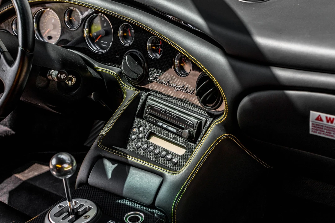 2001 Lamborghini Diablo VT - Image 10 of 31