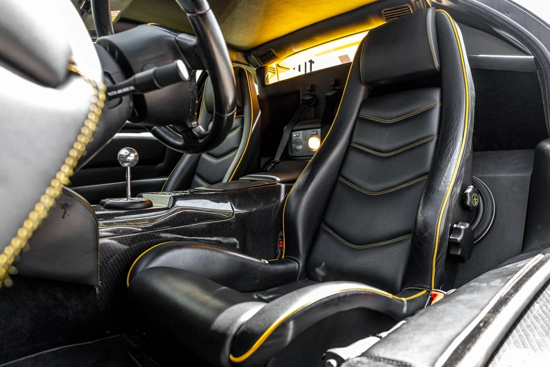 2001 Lamborghini Diablo VT - Image 16 of 31