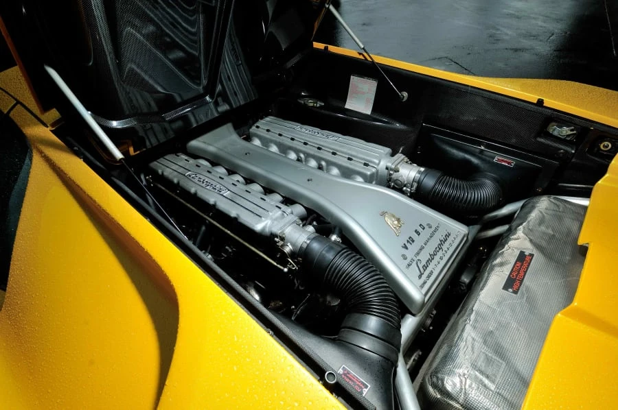 2001 Lamborghini Diablo VT - Image 6 of 12