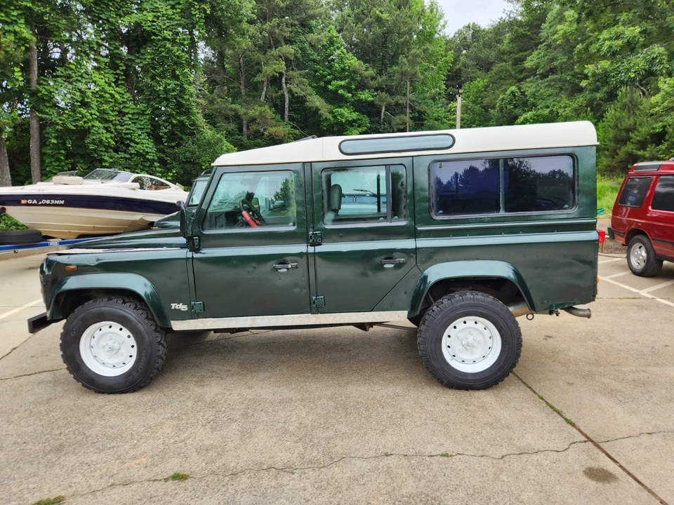 2001 Land Rover Defender - Image 3 of 31