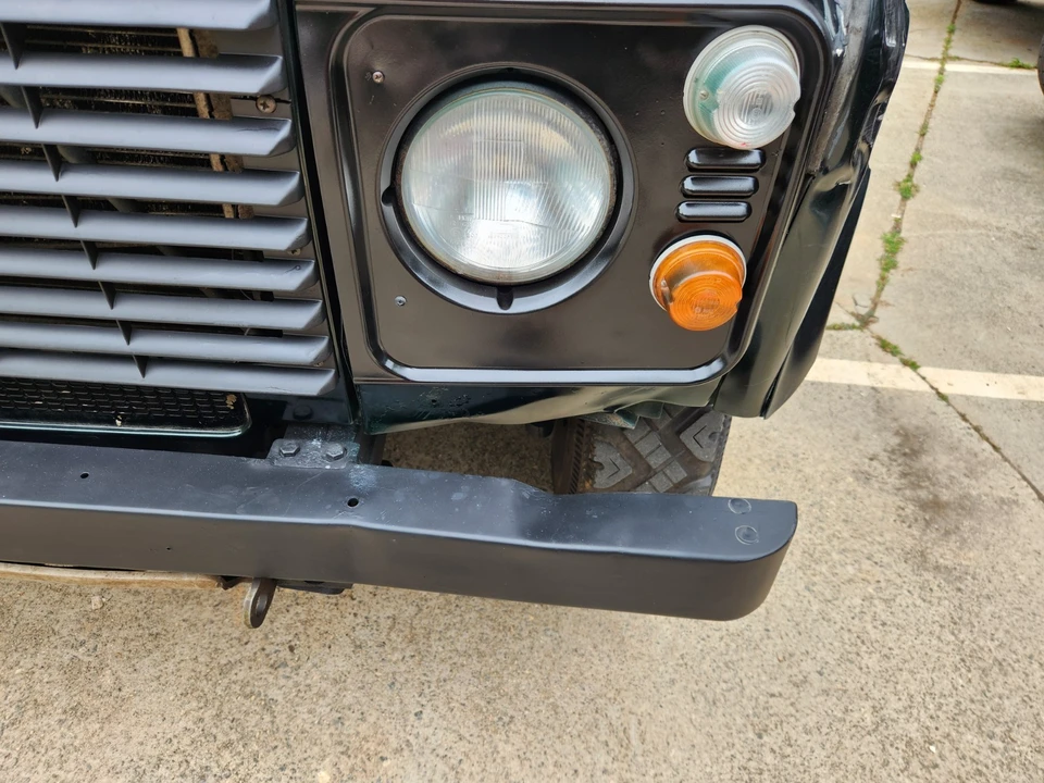 2001 Land Rover Defender - Image 17 of 31