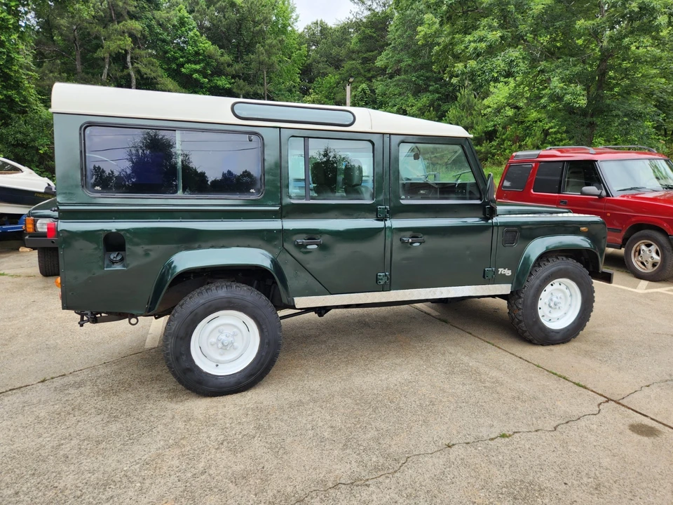 2001 Land Rover Defender - Image 13 of 31