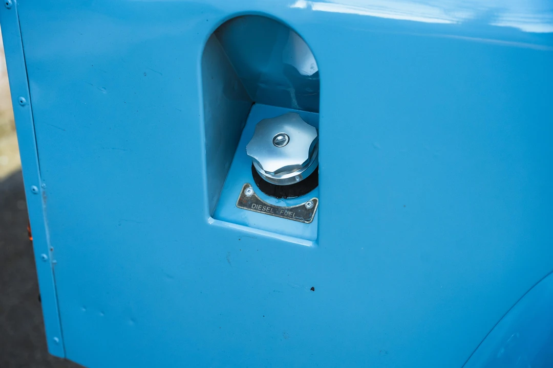 2001 Land Rover Defender 110 - Image 27 of 31