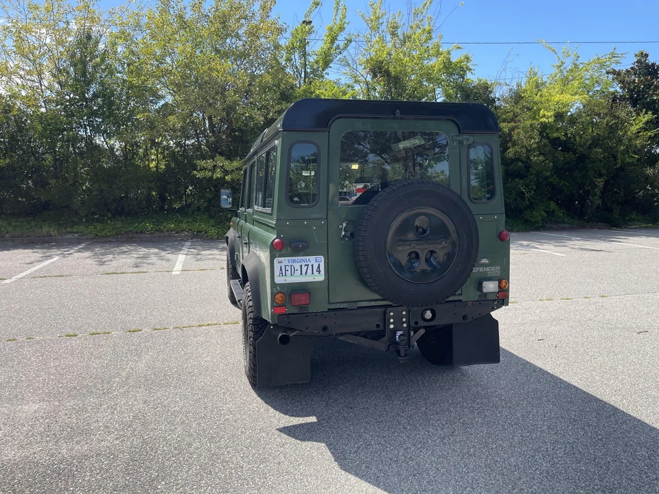 2001 Land Rover Defender 110 - Image 27 of 31