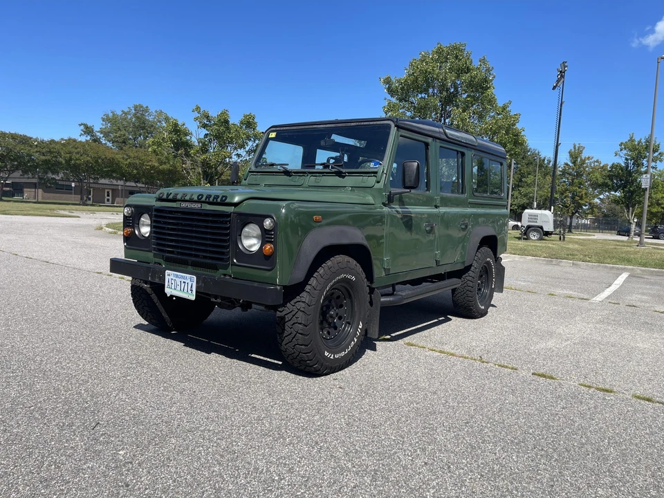 2001 Land Rover Defender 110 - Image 3 of 31