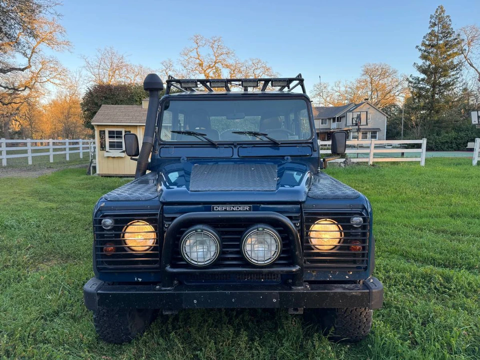 1998 Land Rover Defender 130 - Image 2 of 24